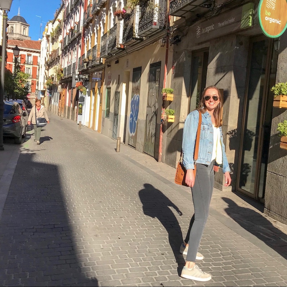 Meet your Posher, Sarah